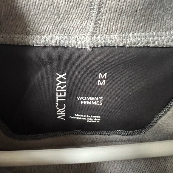 Arc’teryx wool cowl/ covert pullover - Picture 2 of 2